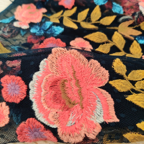 Sundance Kiera Hummingbird Midi Dress Size 4P Floral Embroidered Mesh Event $398 - Picture 5 of 16